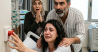 Genç bir kız üç gündür kusuyordu ve babası bunun tamamen numara olduğunu söylüyordu.