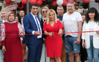 ÖZGÜR USTA ÇİĞKÖFTE DERYASI İŞLETMECİSİ TARIK DOĞAN 4.MERKEZ ŞUBESİNİ 28 NİSAN’DA AÇTI