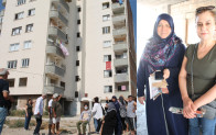 25 YILDIR OTURDUKLARI 24  DAİRE SAHİPLERİ HAKSIZLIĞA UĞRADIKLAR INI DİLE GETİREREK ; VALİ SESİMİZİ DUYSUN