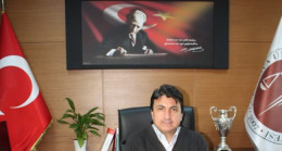 ÇUKUROVA HUKUK FAKÜLTESİ DEKANI PROF.DR.MEHMET DEMİR YILIN EN BAŞARILI DEKANI SEÇİLDİ