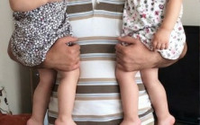 Onunla iki yıl önce tanıştım.