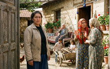 Kocam öldü ve bana, yıllardır ziyaret etmemi yasakladığı çiftliği miras bıraktı