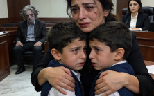 “Kocam çocukları sadece kusursuz baba gibi görünmek için istiyordu. Ama hesaba katmadığı bir şey vardı