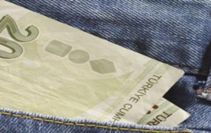 Yirmi lira insanı nasıl perişan eder!