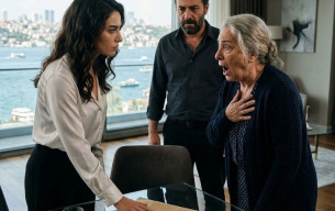 Kayınvalidem, gelinlerin aileden sayılmadığını söyleyip beni aile tatilinden dışladı