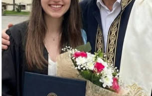 İmamın Kızı Diye Yıllarca Benimle Alay Ettiler.