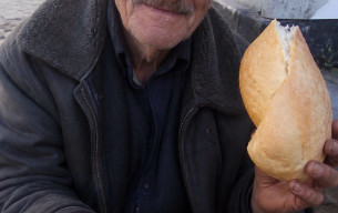 Her Gün Verdiğim Yemeğin İçindeki Zarf