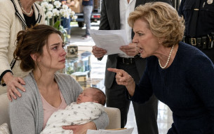 Sezaryen Ameliyatından Dört Gün Sonra Gelen Telefon: Büyük İhanetin Ve Adaletin Hikayesi