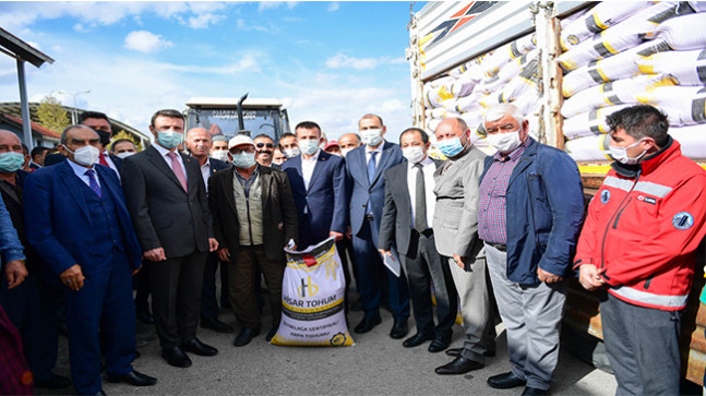 ALTINDAĞ’DA ÇİFTÇİLERE NOHUT DESTEĞİ