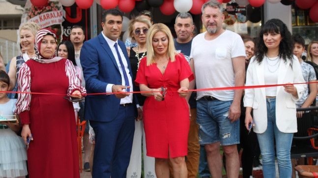 ÖZGÜR USTA ÇİĞKÖFTE DERYASI İŞLETMECİSİ TARIK DOĞAN 4.MERKEZ ŞUBESİNİ 28 MAYIS’DA AÇTI
