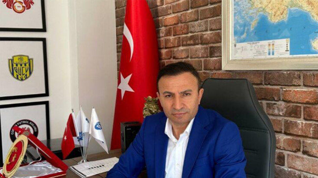 Yunus Kabal ; Medya ve İş Dünyasından Siyaset Dünyasına